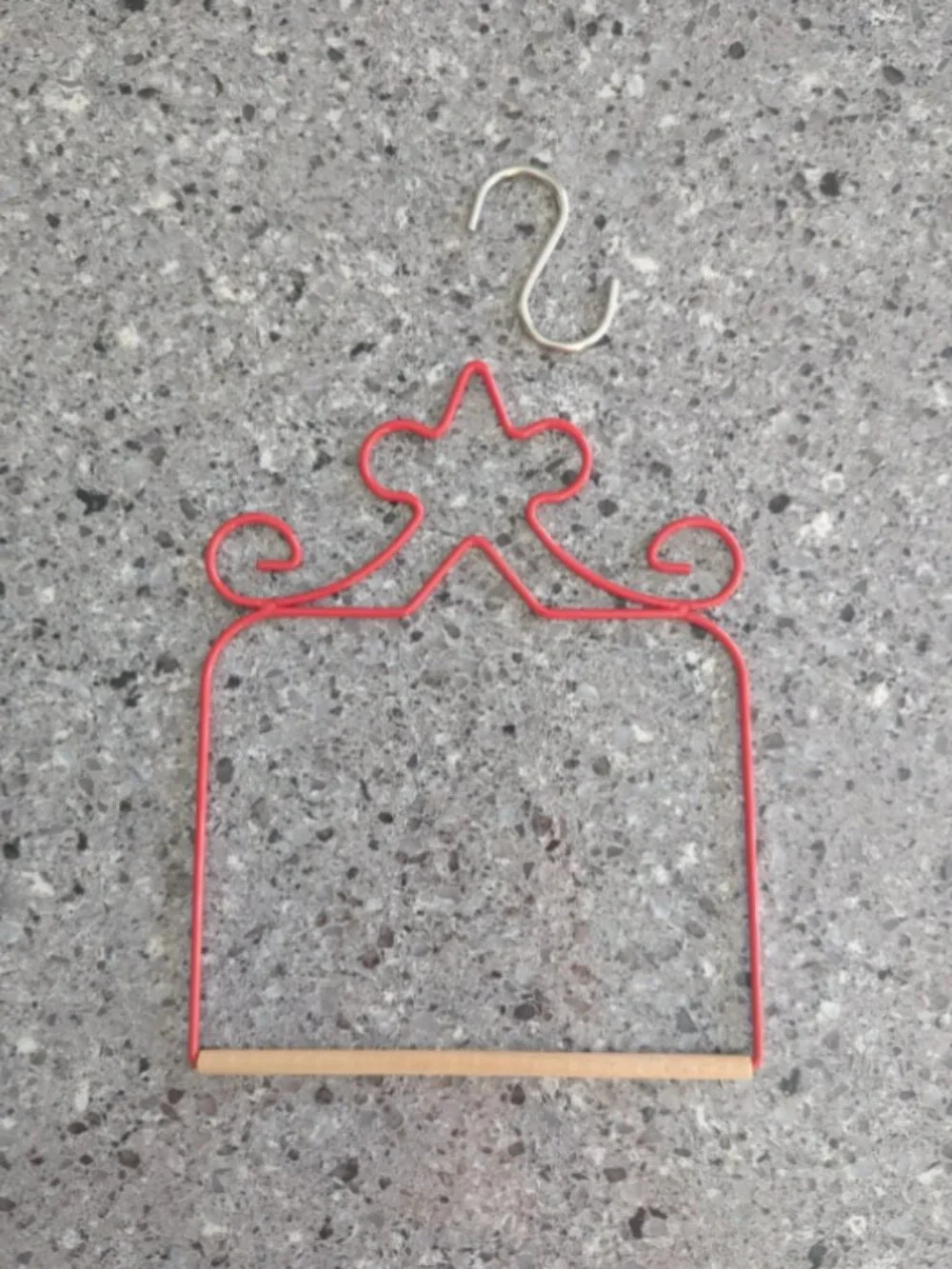 Red Hummingbird Swing New in Box